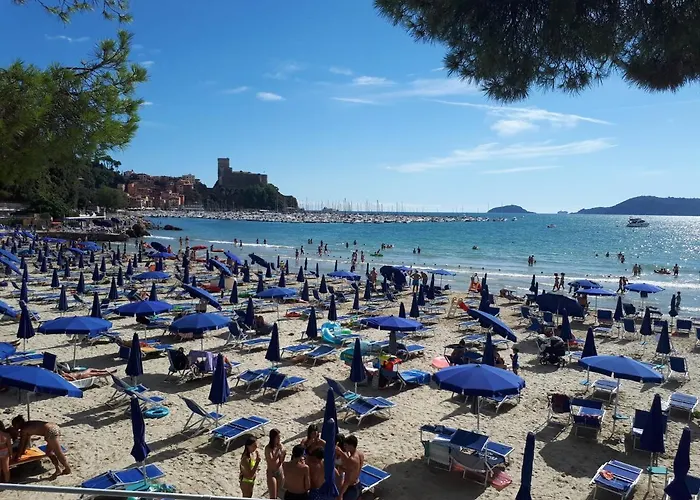Comoda Posizione, Per 5-terre, Portovenere, Lerici Apartmán La Spezia